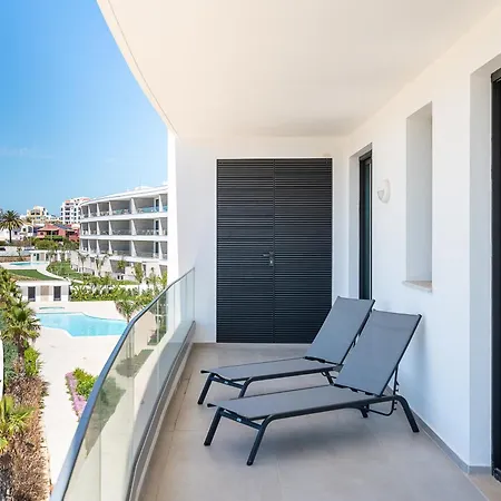Sunlit Vista - Panoramic Balcony With Sea View