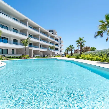 Sunlit Vista - Panoramic Balcony With Sea View